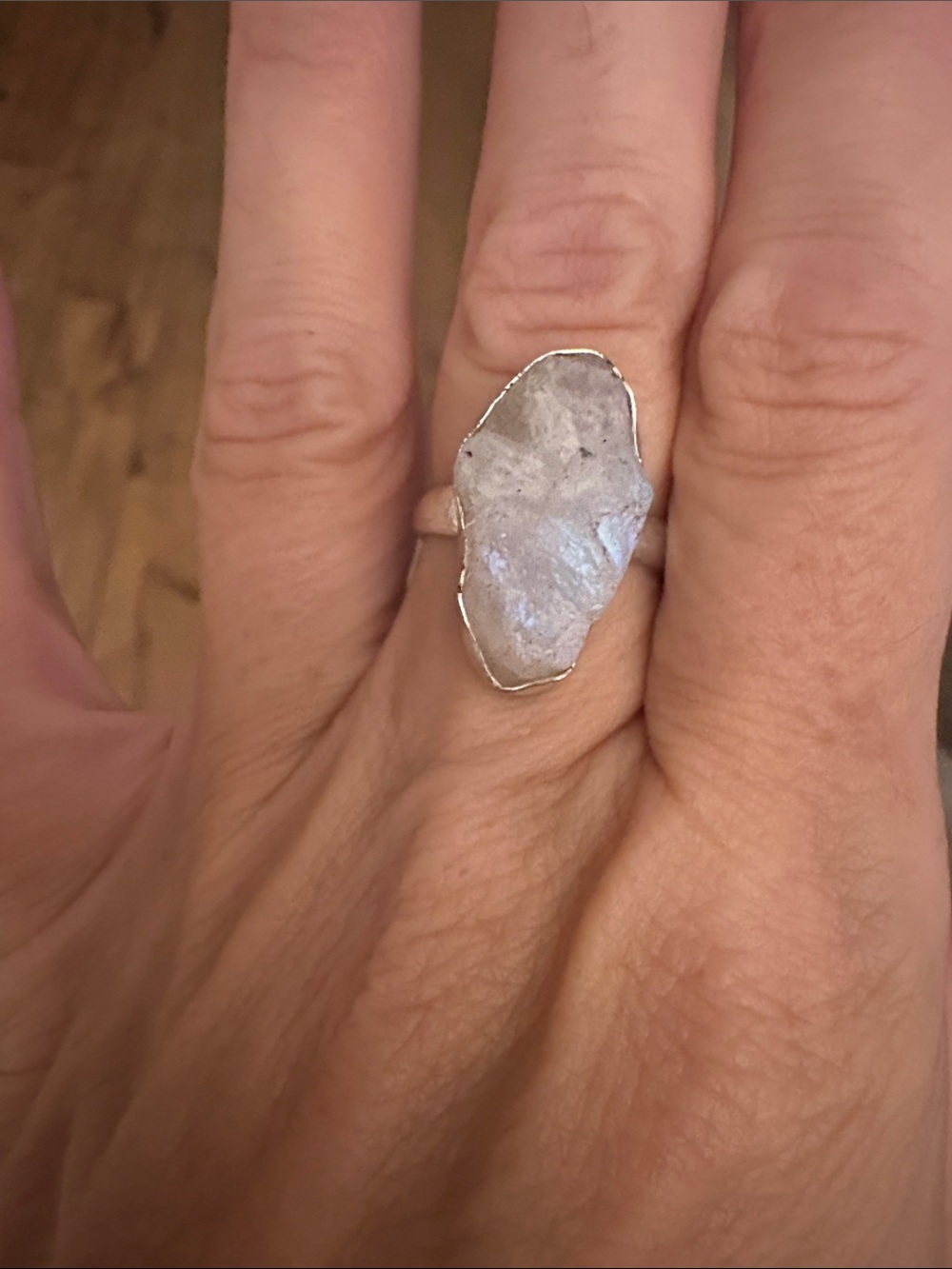 Sterling Silver iridescent Stone ring size 7.5 - Picture 2 of 5